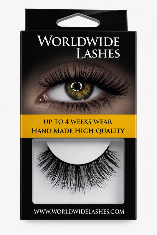 LOVE FALSE EYELASHES